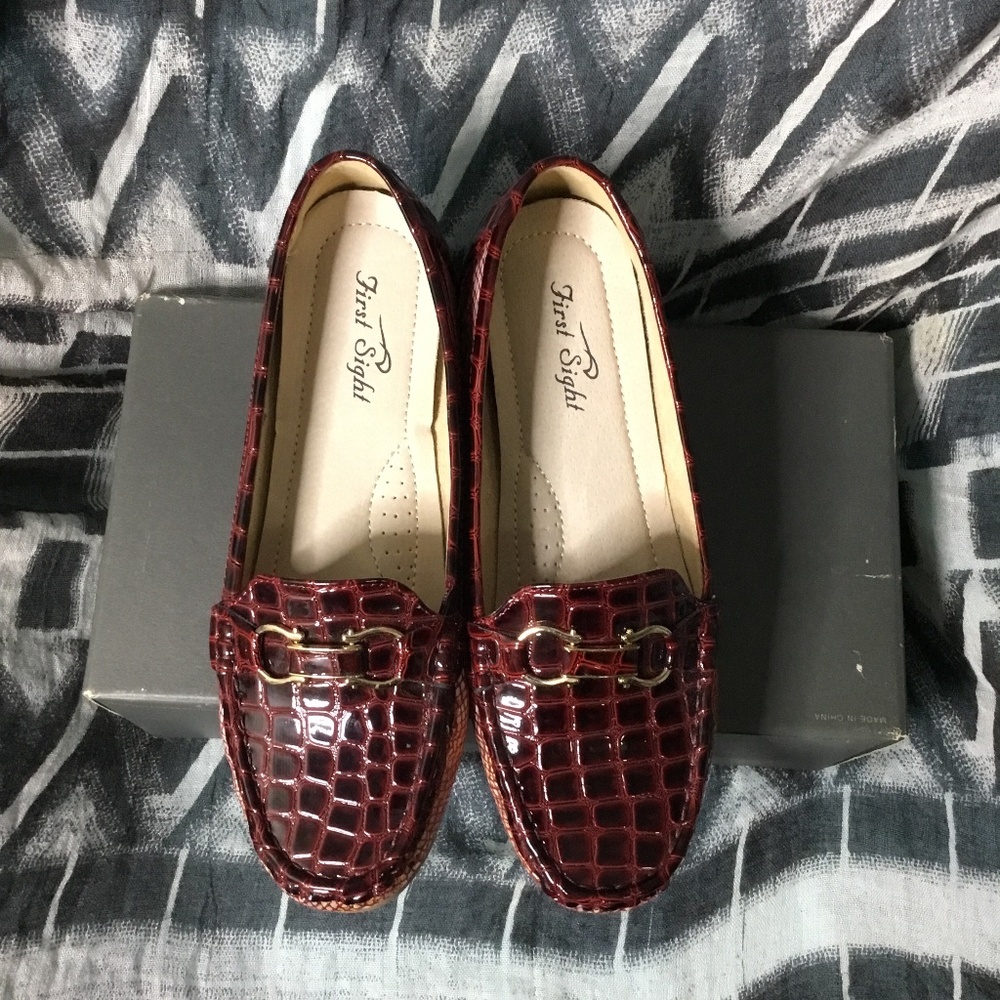 First Sight Burgundy wedge loafer size 10